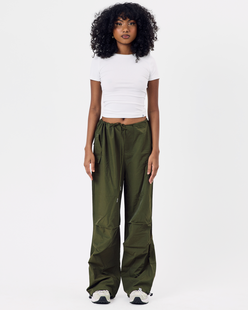Adjustable Cargo Parachute Pants — Army Green