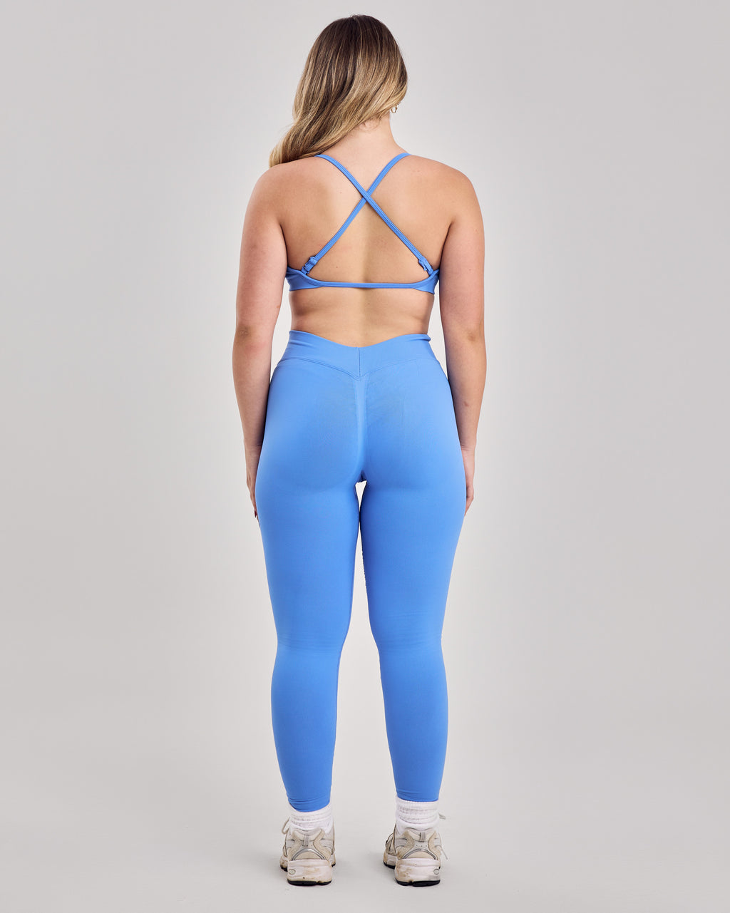 Enhance Seamless V Back Leggings — Azur Blue