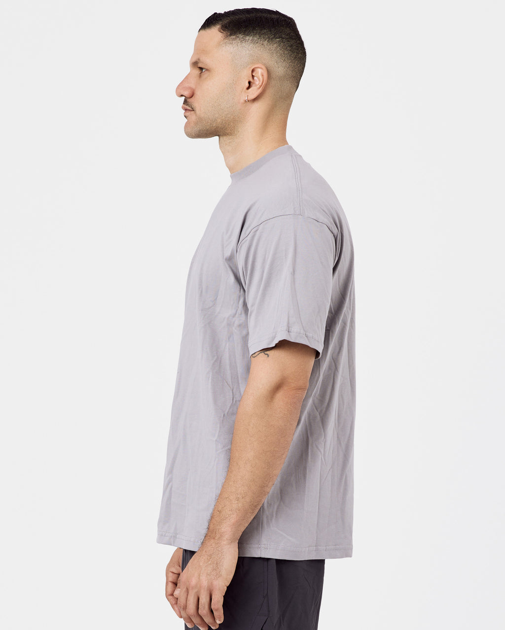 190 Essential Cotton T-Shirt — Regular Gray