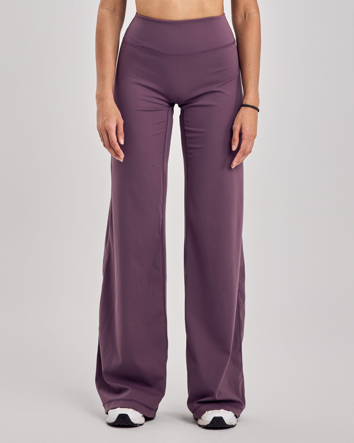 Nova Wide Leg Pants — Violet Latte