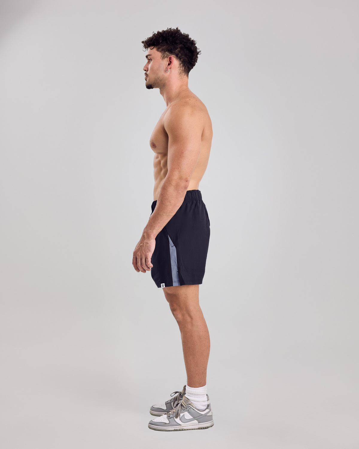 5" Stripe Shorts — Gray
