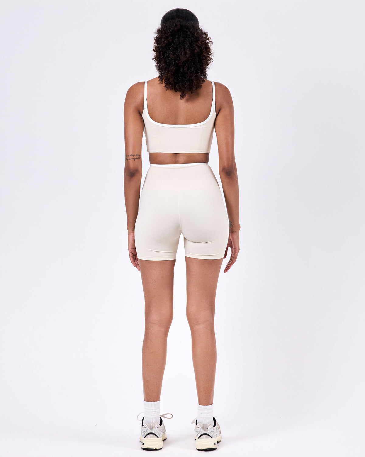 Sydney Shorts — Medusa White