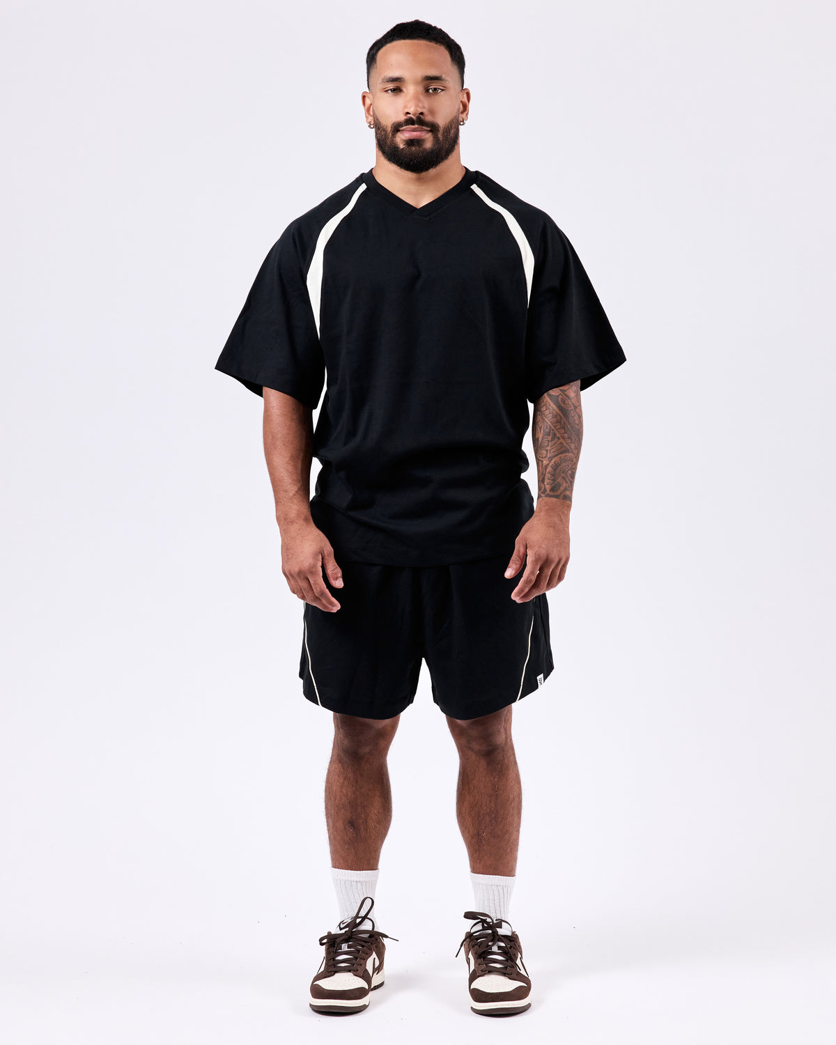 1990 T-Shirt — Jet Black