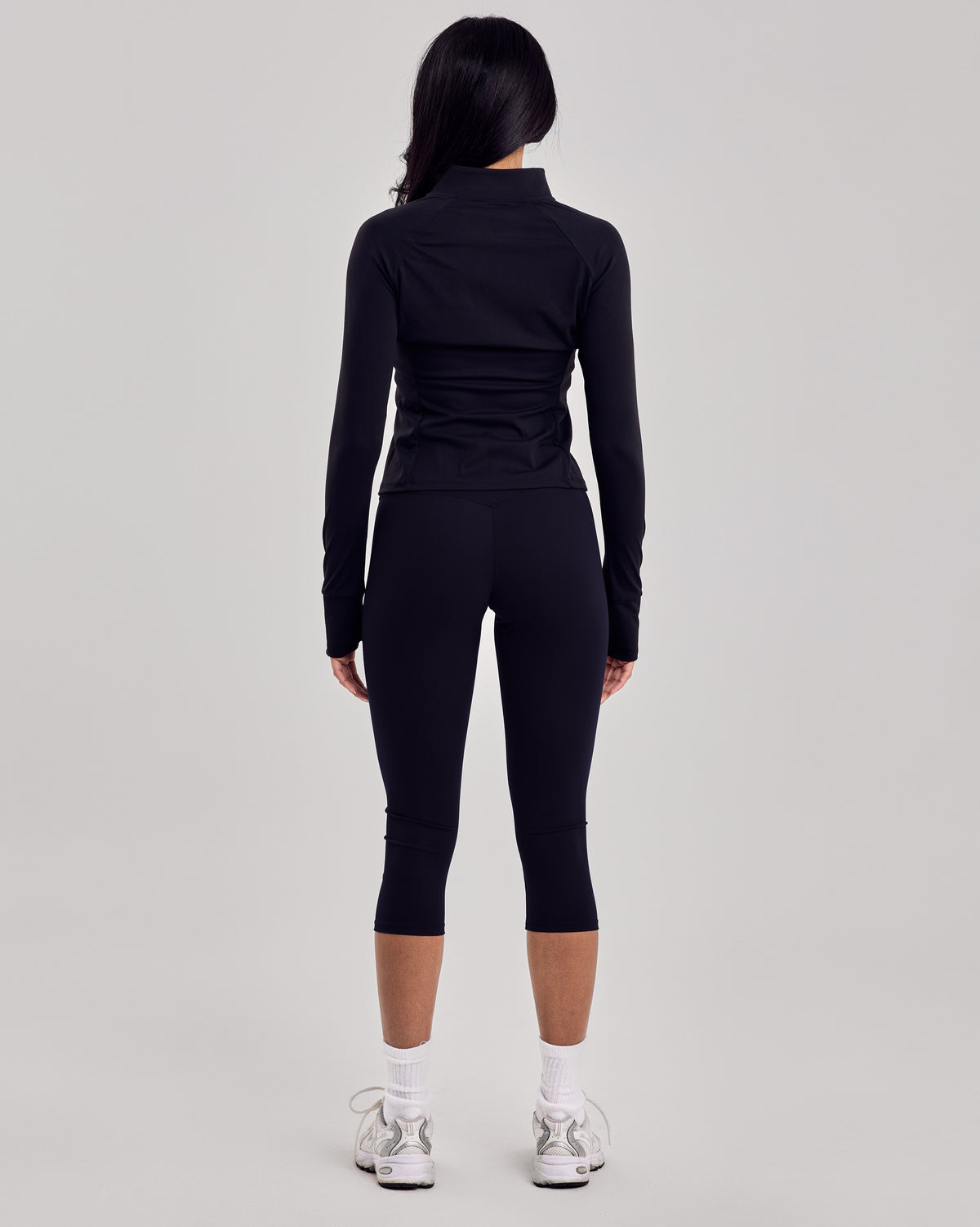 Nova Capri Pants — Jet Black