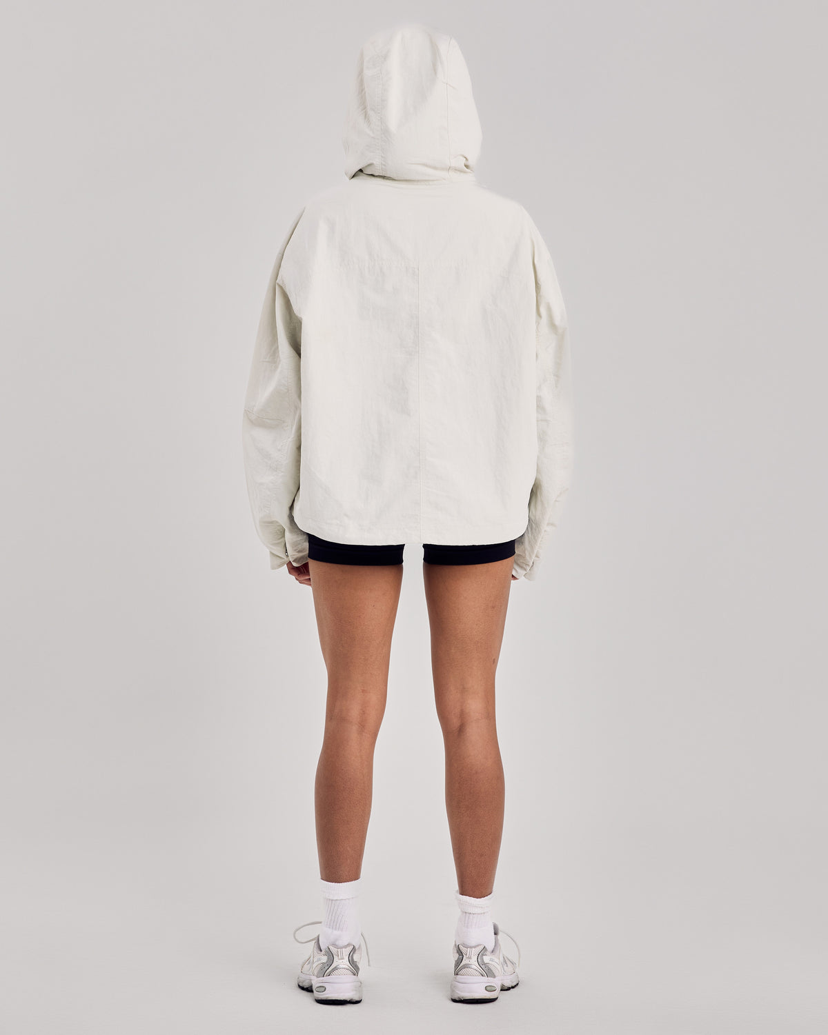 Premium Outdoor Technical Jacket — Dune