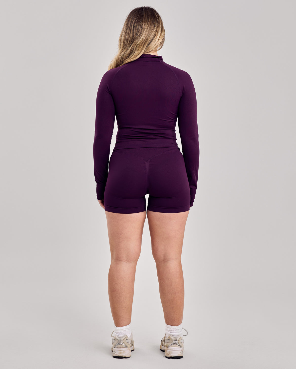 Fitted Seamless Jacket — Plum