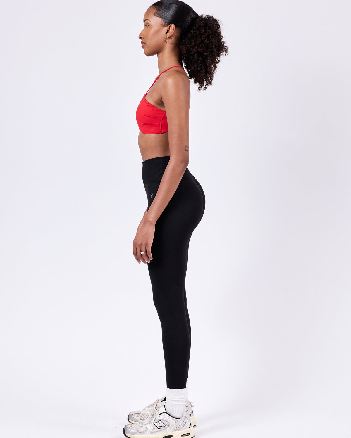 Seamless Scrunch Leggings — Jet Black