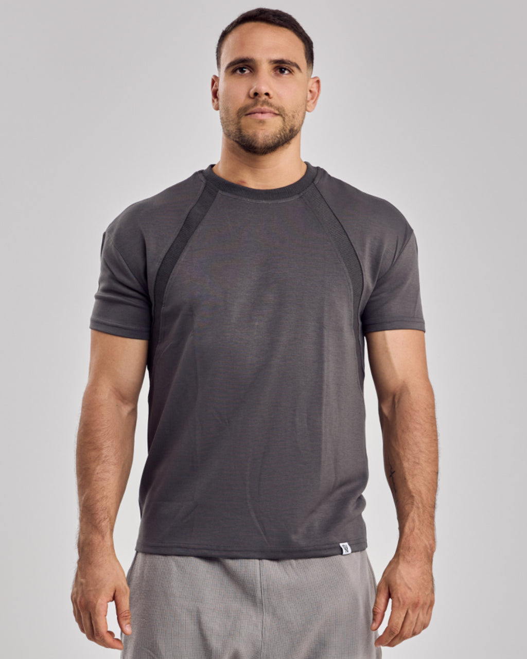 220 Structured T-Shirt — Khaki Green