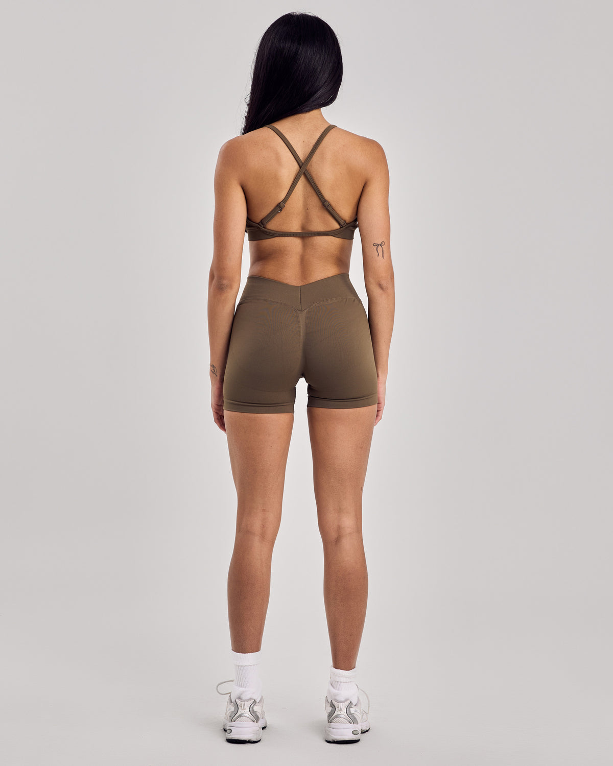 Enhance Seamless V Back Shorts — Muted Brown
