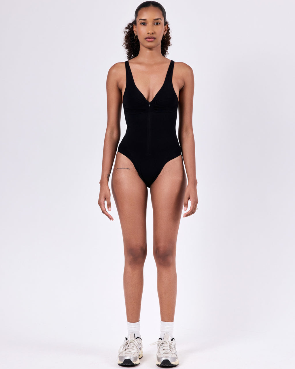 Hourglass Zip Bodyshaper — Jet Black