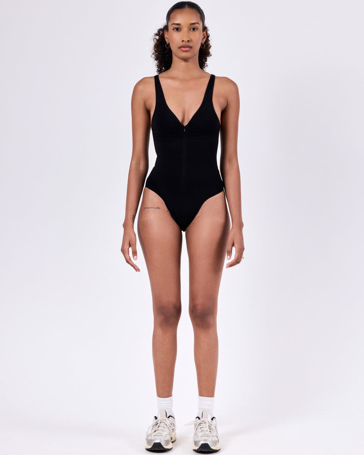 Hourglass Zip Bodyshaper — Jet Black