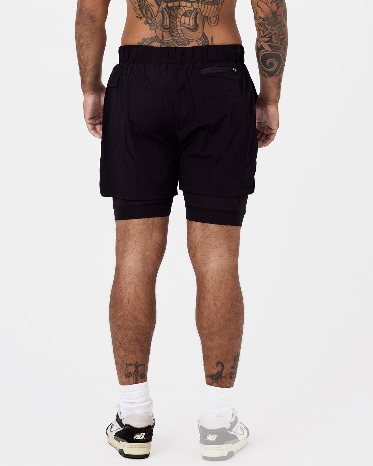 2 in 1 5" Liner Shorts — Jet Black